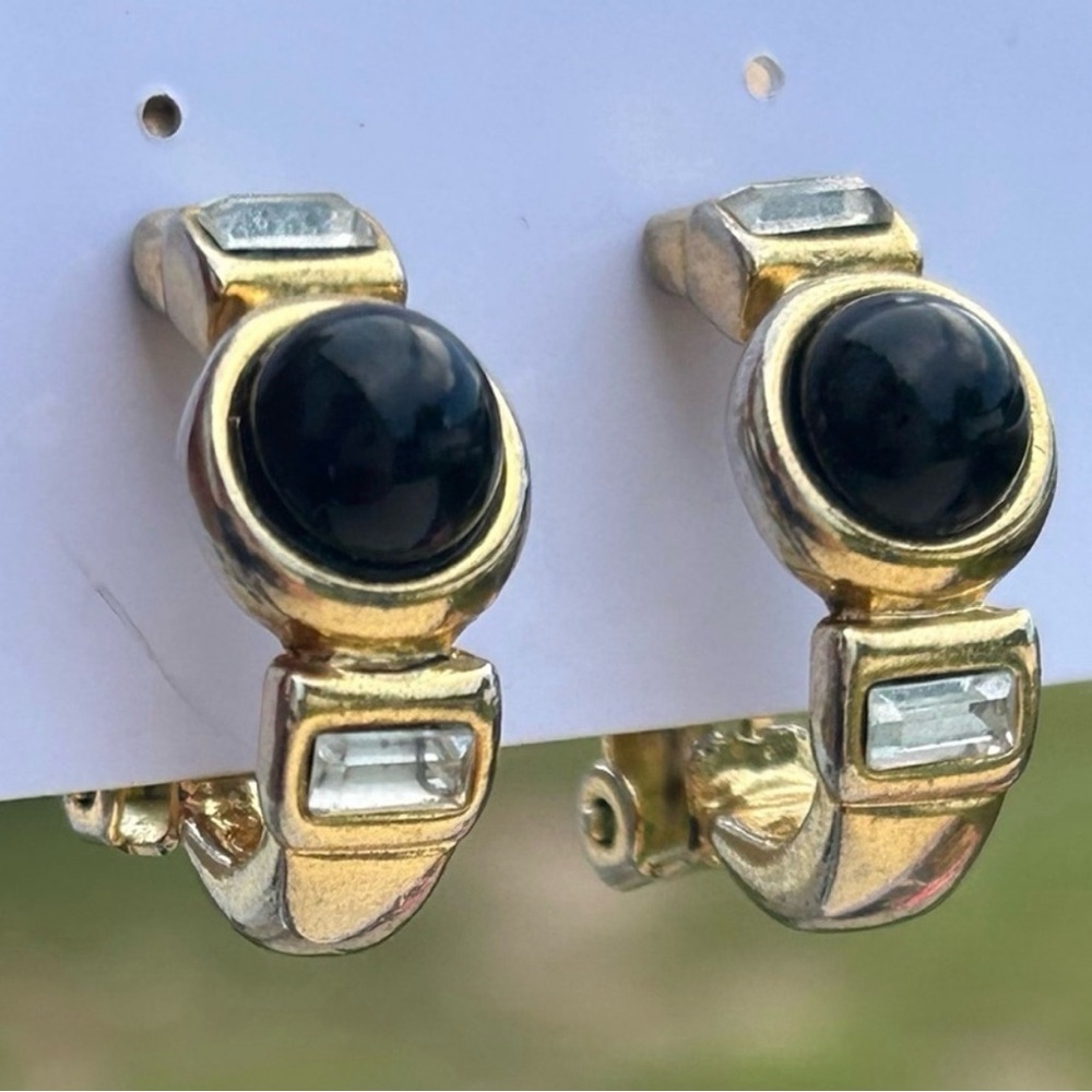 Vintage Black Cabochon Rhinestone Clip Earrings Gold Hoop Earrings Minimalist - Picture 2 of 7